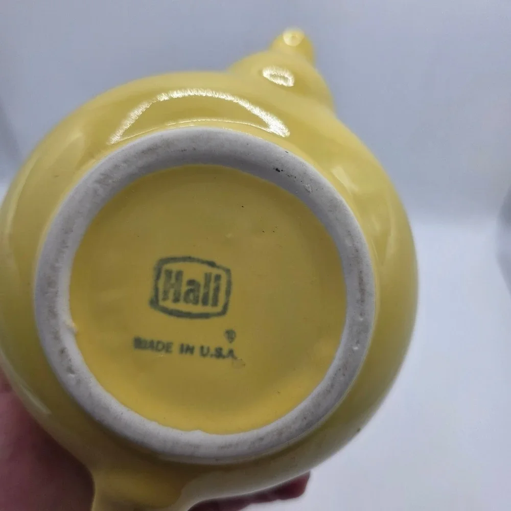 Vintage Hall China Yellow Teapot Ceramic Made in USA Mid Century Tea Pot